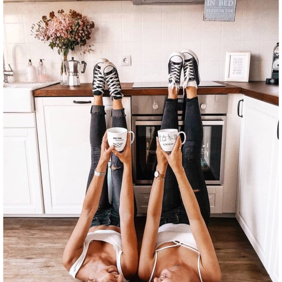 Converse Shoes - 🆕Women Converse Shoes Size 7